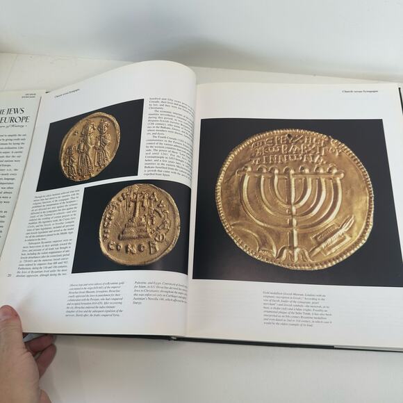 The Jews and Europe 2,000 Years of History Printed in Italy Coffee Table Book - Picture 3 of 9